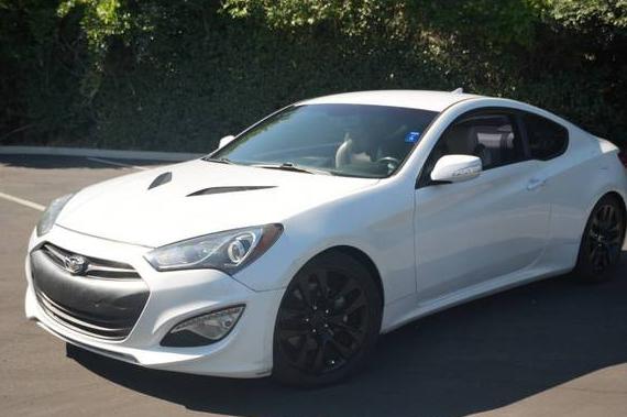 HYUNDAI GENESIS COUPE 2016 KMHHT6KJ0GU132337 image